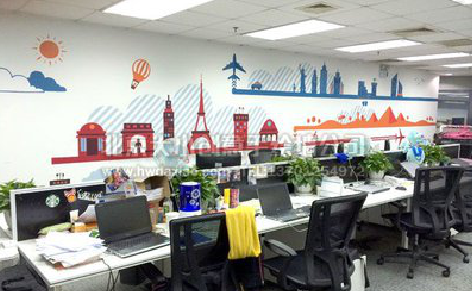 新田教你设计办公室墙绘的方法。