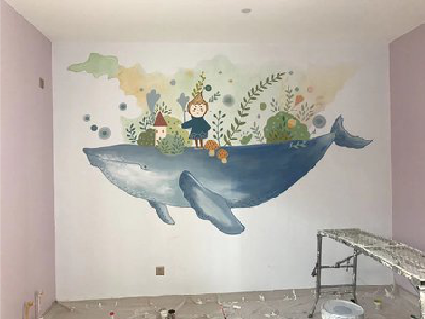 新田手绘墙的特点及优势。